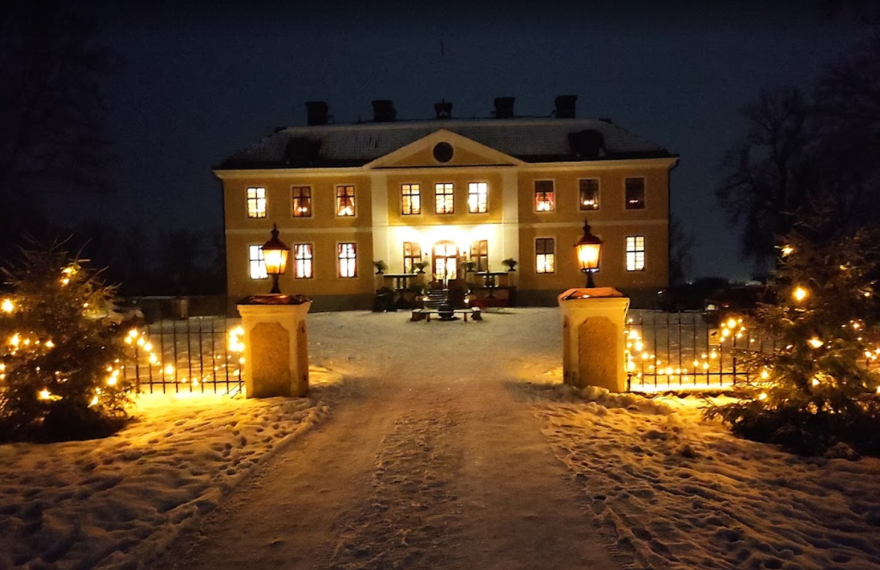 Myrö Slott Jul